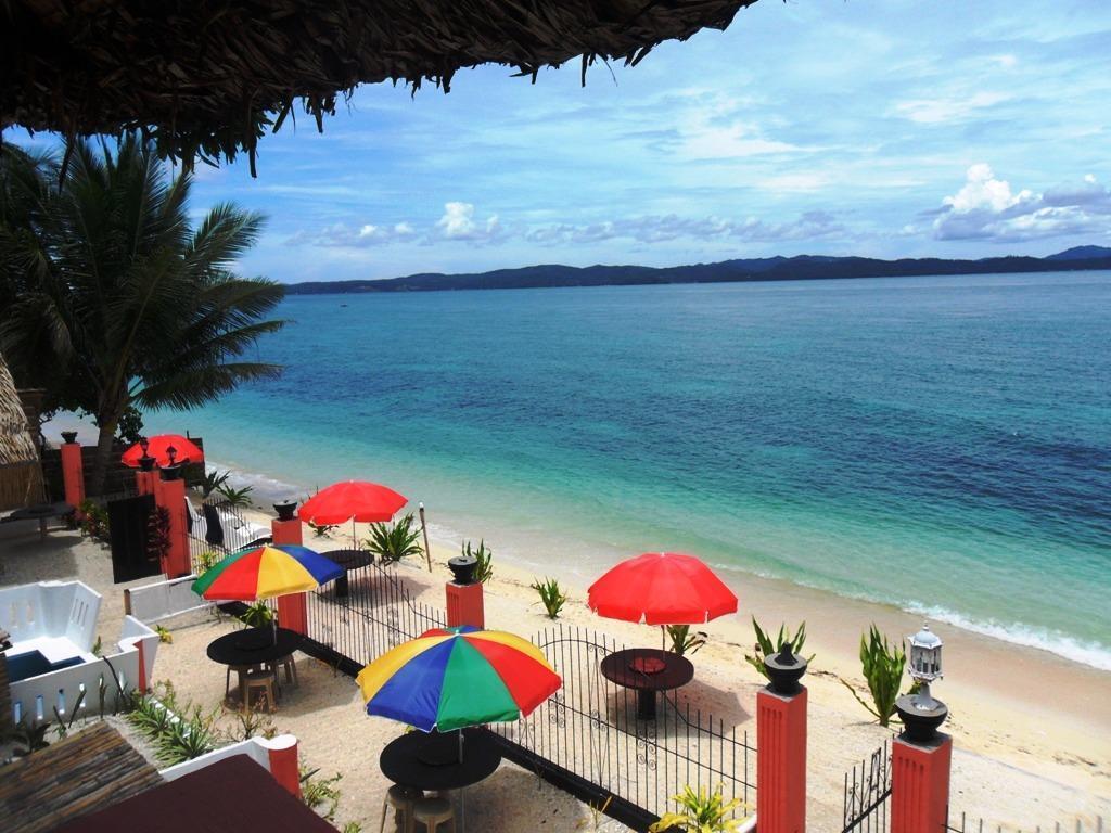 Crystal Sand Beach Resort Donsol Eksteriør bilde